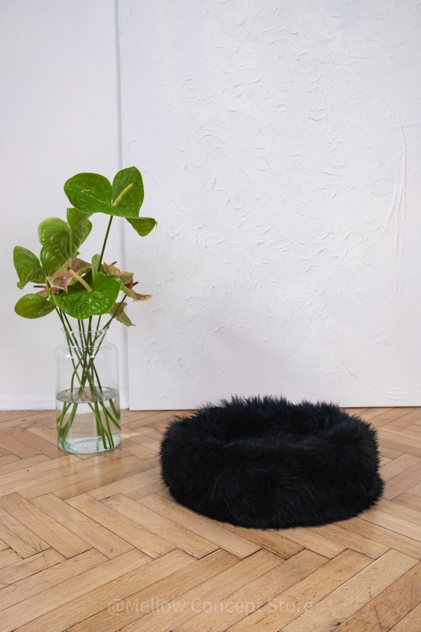 Round Natural Sheepskin Pet Bed - Black - Your Home